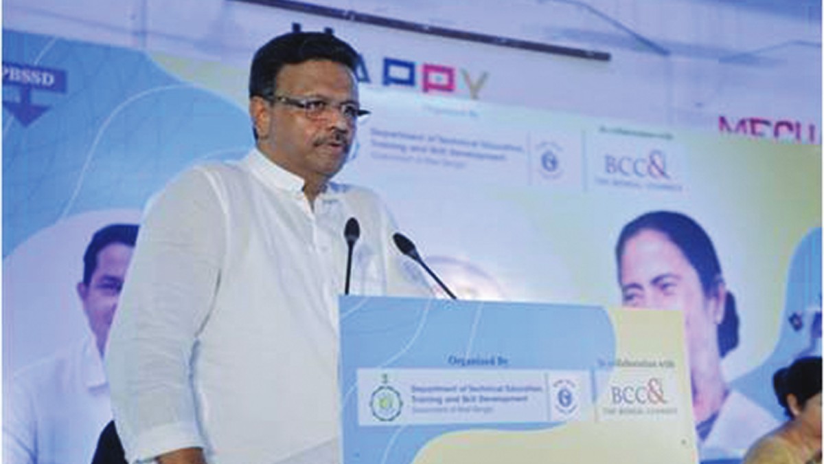Janab Firhad Hakim, Hon’ble Mayor, KMC & Hon’ble Minister−In−Charge, Dept. of Urban Development & Municipal Affairs, GoWB addressing at the inaugural session