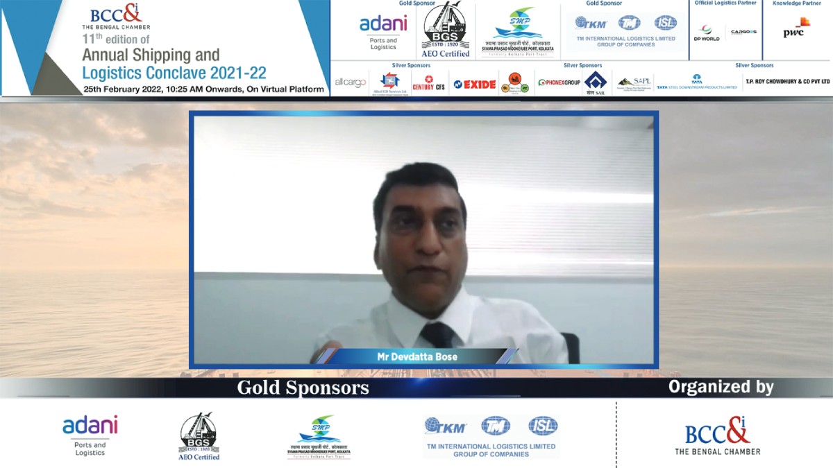Mr. Devdatta Bose, Group Sector Head (Ports & Harbours), Tata Consulting Engineers Ltd. giving presentation on “Comparison of West & East Coast ports and Challenges in development of ports in East Coast of India”
