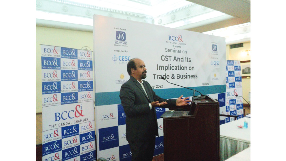 Technical Session III in progress: Address by Mr. M. S. Mani, Co− Chairperson − Indirect Taxes Committee, The Bengal Chamber of Commerce and Industry & Subject Matter Expert