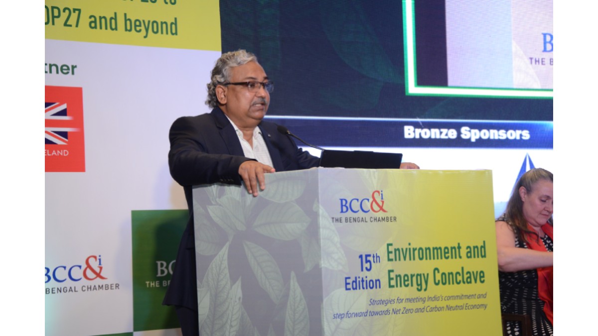 Mr. Gautam Ray, Chairperson, Energy and Environment Committee and Senior Vice President, The Bengal Chamber of Commerce and Industry and Executive Director (HR & Admin.) − CESC Limited & President (HR) − Power Group, RPSG setting the context at the Conclave