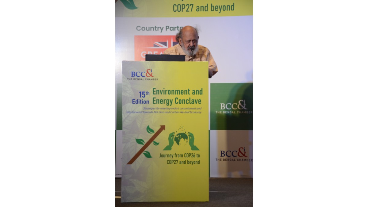 Mr. Ardhendu S. Chatterjee, President, Development Research Communication and Services Centre in the session on Green Livelihood Case Studies