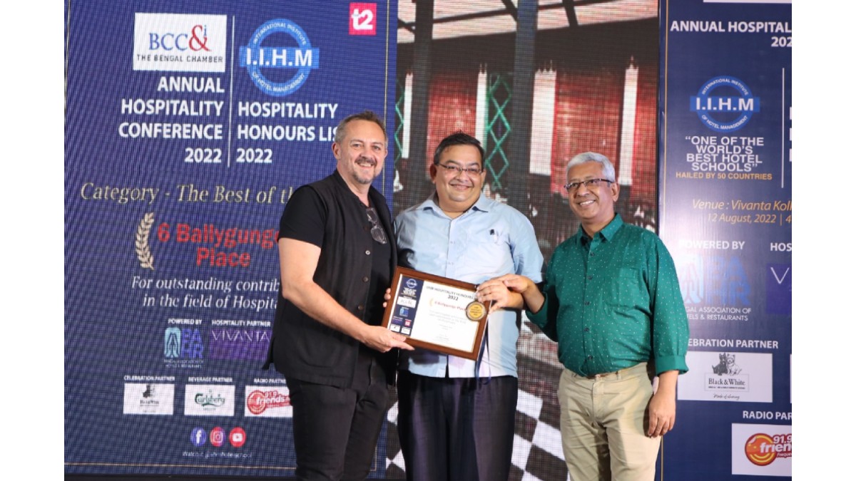IIHM Hospitality honors 2022 being presented to 6 Ballygunge Place