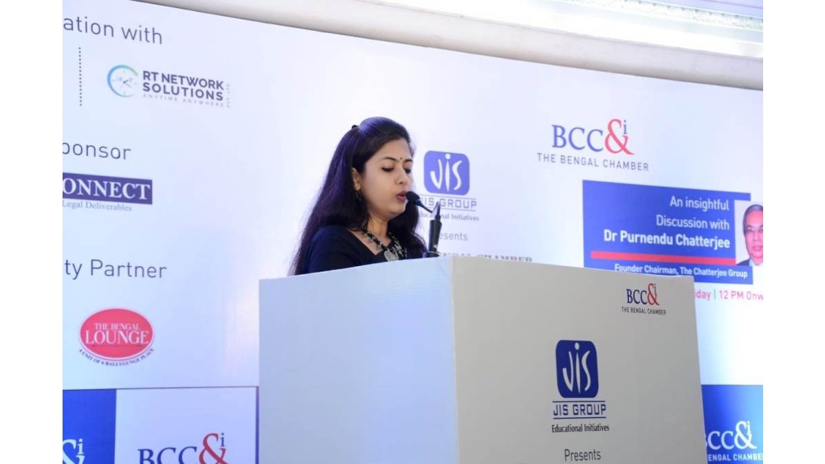 Ms. Swarnali Dhar, Assistant Director, The Bengal Chamber, Emceeing the Programme