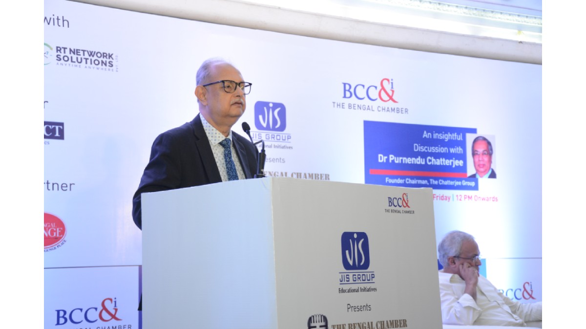 Mr. Subir Chakraborty, President Designate, The Bengal Chamber and Managing Director & CEO, Exide Industries Ltd delivering the Vote of Thanks