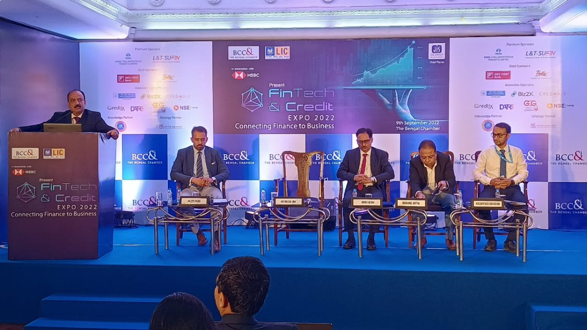Presentation on “Receivable Discounting on TReDs platform” by Mr. Mithilesh Jha, Region Head, Invoicemart