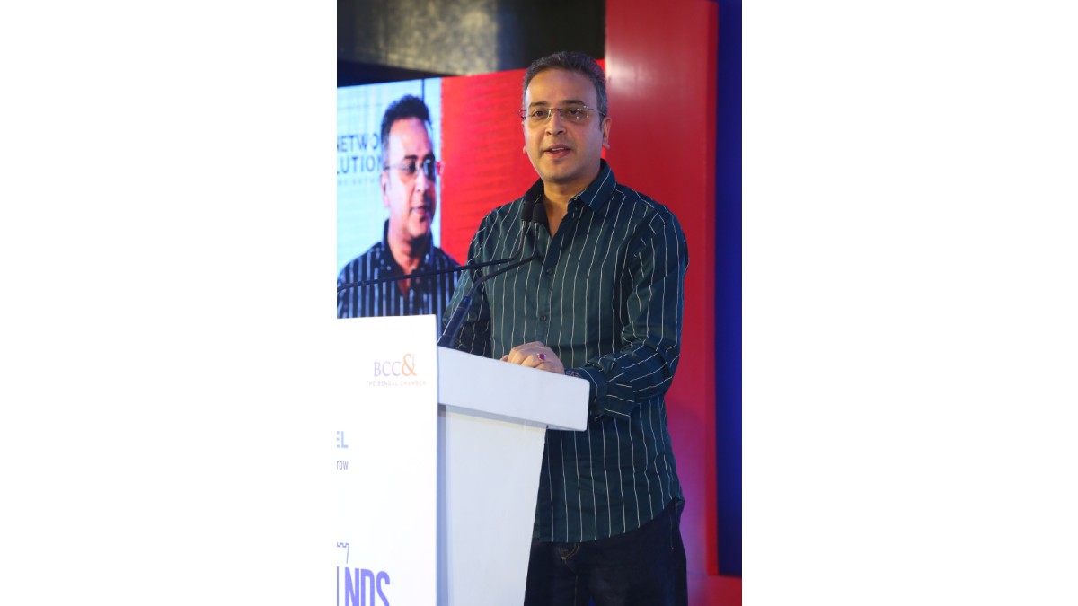 Mr Joydeep Karmakar ex-Olympian during his session