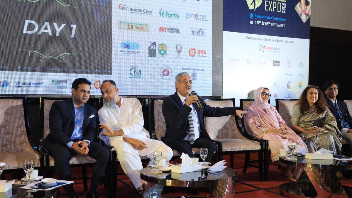Panel Discussion on ‘Bridging South-East Asia and South Asia In good Health – Possible Collaborations’ at the Inaugural Session in progress. Panelist : Dr. Purnendu Roy, Chairman & Managing Director, Genesis Hospital