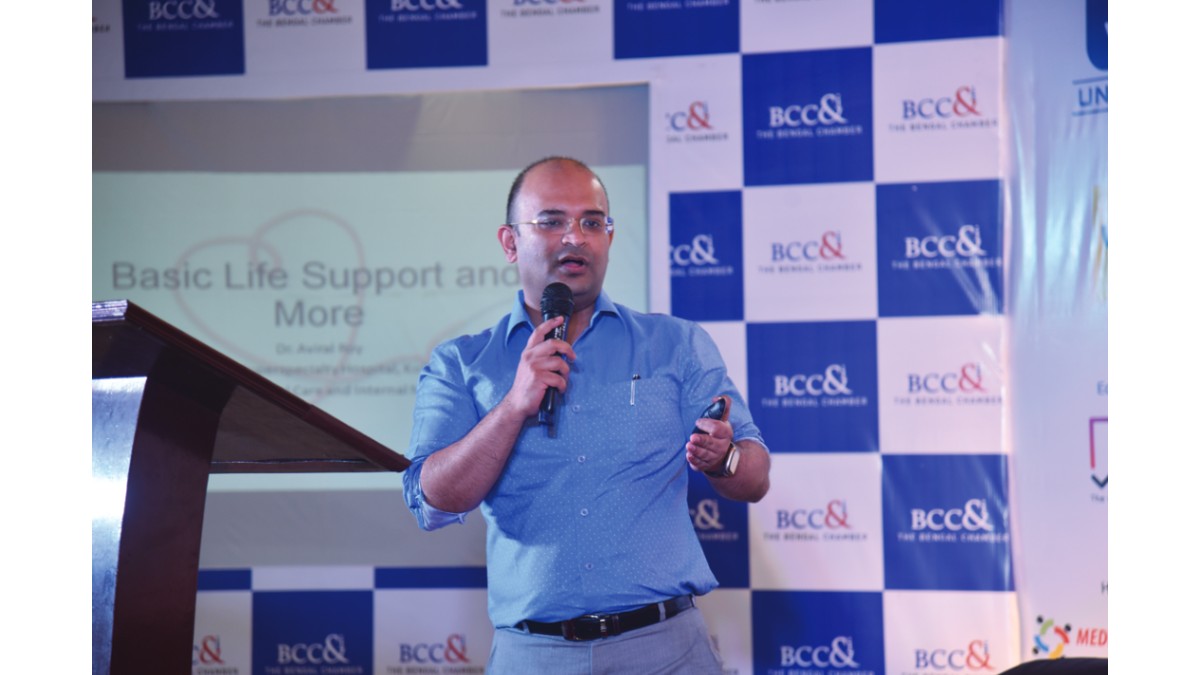 Special Address on Basic Health Care Support for Entrepreneurs by Dr. Aviral Roy, Consultant− Intensivist, Medica Superspecialty Hospital