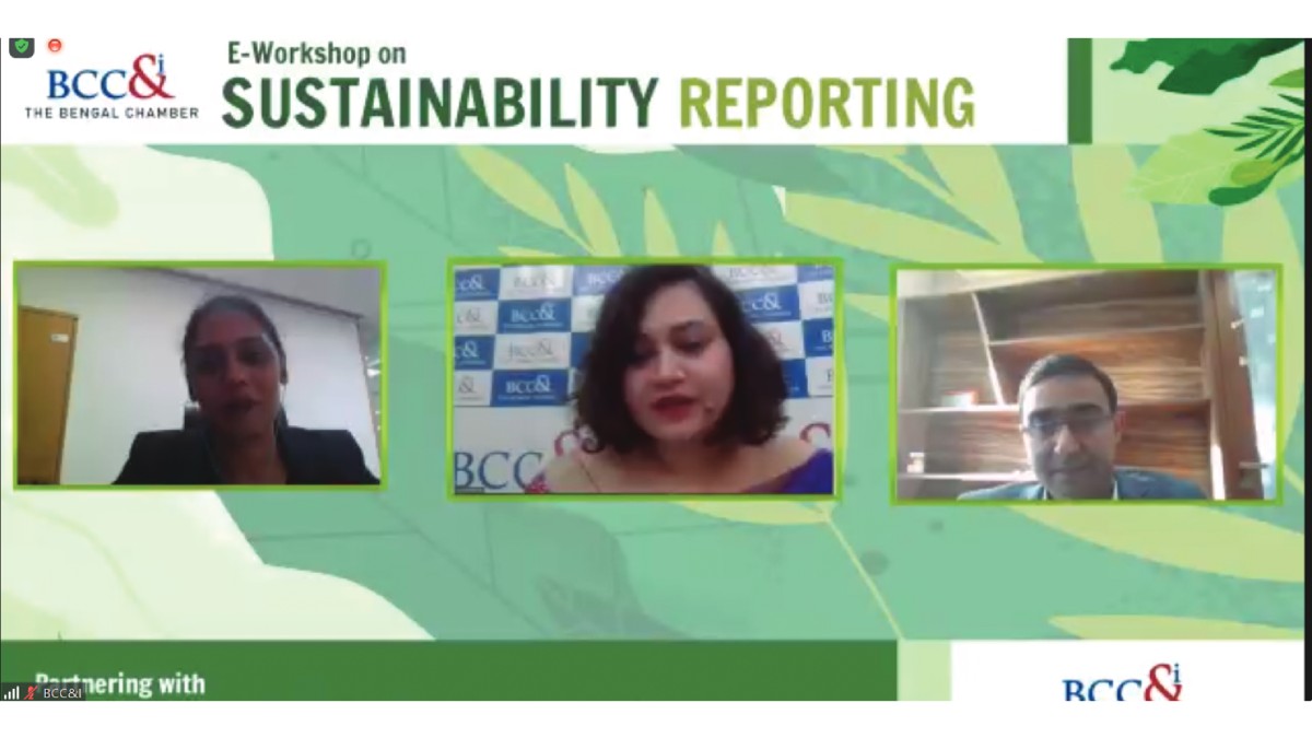 Mr. Gautam Ray, Chairperson, Energy and Environment Committee and Senior Vice President, The Bengal Chamber of Commerce and Industry & Executive (L−R) CA Heman Sabharwal, Ms. Angana Guha Roy Chowdhury, Director and Head Operations, The Bengal Chamber of Commerce and Industry and Ms. Shweta MathurDirector (HR & Admin.) − CESC Limited & President (HR) − Power Group, RPSG