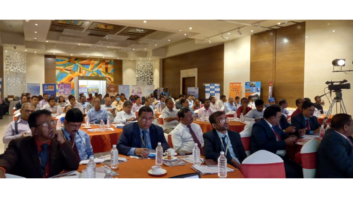 Participants at the 'Financial Awareness and Personal Finance Conclave'
