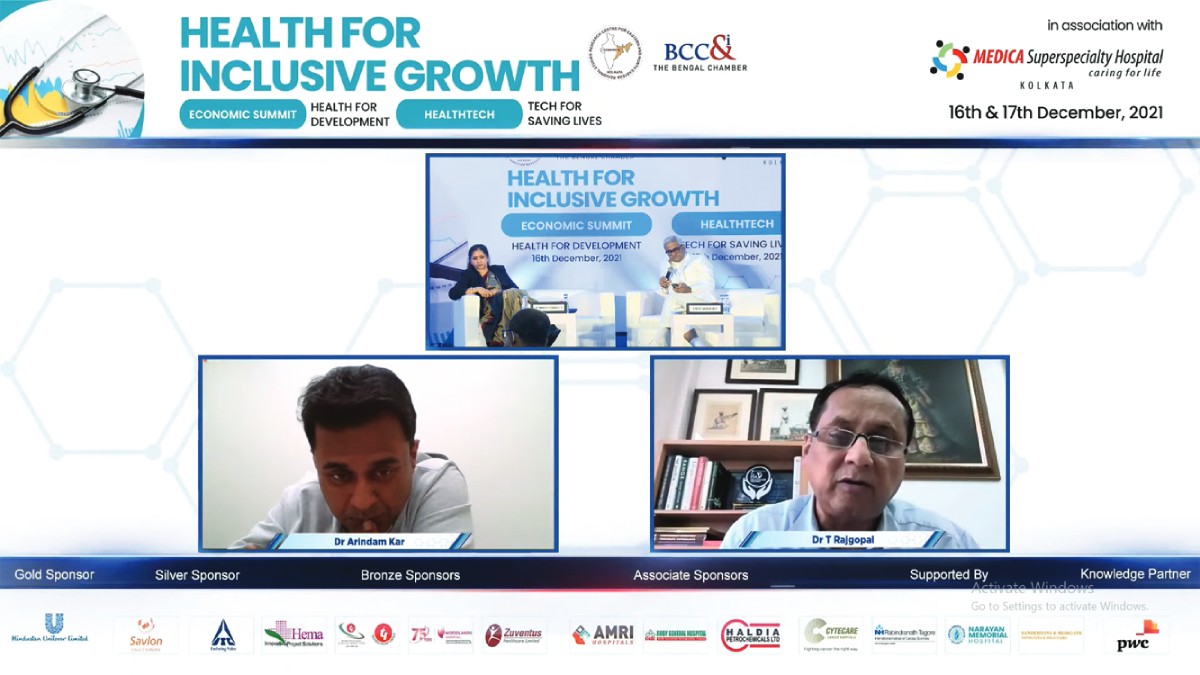 Role of Corporates in Healthcar- L-R Prof. Manoshi Roychowdhury, Co−Chairman, Techno India Group; Chairperson : Dr. Rabin Chakraborty, Senior Vice Chairman − Cardiology Services & Senior Consultant Interventional, Cardiologist, Medica Superspecialty Hospital; 2nd Row L−R− Dr. Arindam Kar, Chief Intensivist, Dept of Critical Care Medicine, Sir HN Reliance Foundation Hospital; Dr. T Rajgopal, Chief Operating Officer, Breach Candy Hospital Trust, Mumbai