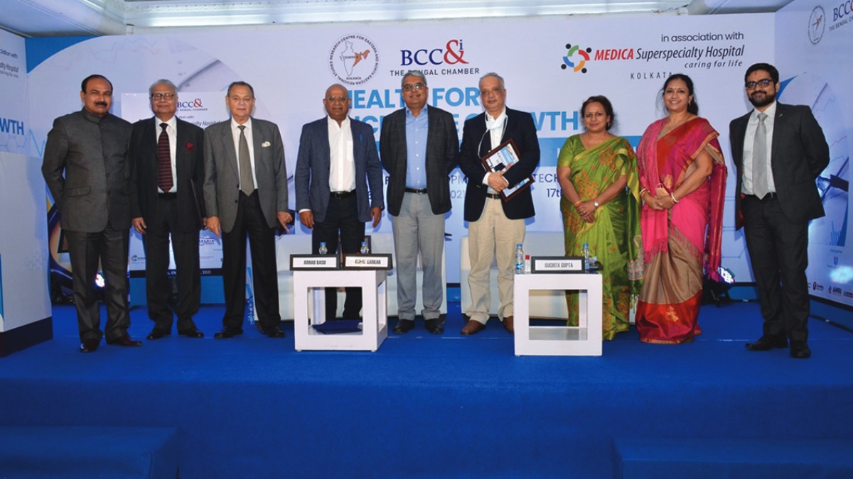 Dignitaries at the venue − L−R− Air Chief Marshal (Rtd.) Arup Raha, President, CENERS K and Hon. Member and Ambassadeur Extraordinaire, The Bengal Chamber; Mr. A Lahiri, Former Director, HUL and Senior VP, Unilever; Convenor, Economic Summit, CENERS K; Former President, The Bengal Chamber; Lt. Gen. J R Mukherjee, PVSM, AVSM, VSM (Retd), Member Emeritus, Governing Council, Centre for East and North East Regional Studies, Kolkata CENERS−K; Dr. Alok Roy, Former President, The Bengal Chamber and Chairman, Medica Group of Hospitals; Mr. Arnab Basu, Vice President, The Bengal Chamber and Advisory Leader and Partner, PwC India; Dr. Kunal Sarkar, Senior Vice Chairman, Senior Cardiac Surgeon & Head (Medica Institute of Cardiac Sciences), Medica Superspecialty Hospital; Ms. Suchita Gupta, Chairman−cum−Managing Director, National Insurance Company Ltd ; Prof. Manoshi Roychowdhury, Co−Chairman,Techno India Group and Mr. Sayantan Chatterjee, Director−Healthcare Consulting, PwC India