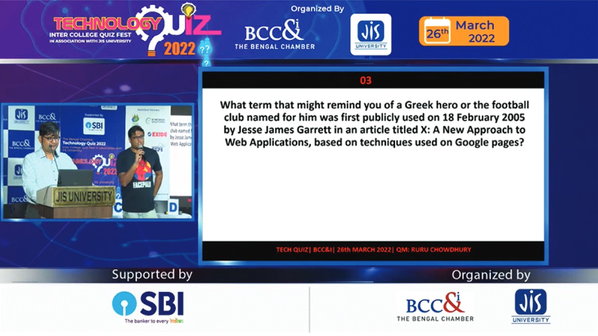 Preliminary round − live streaming in Facebook and Youtube
