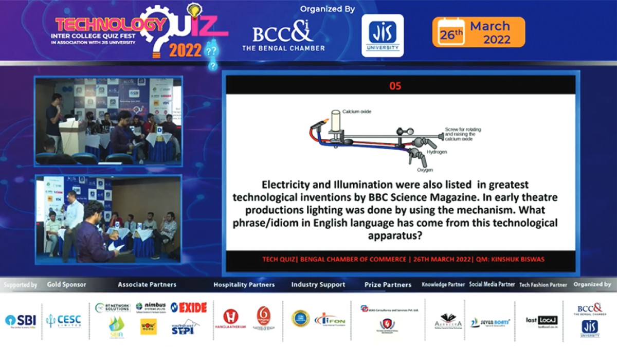 Final Round− live streaming in Facebook and Youtube
