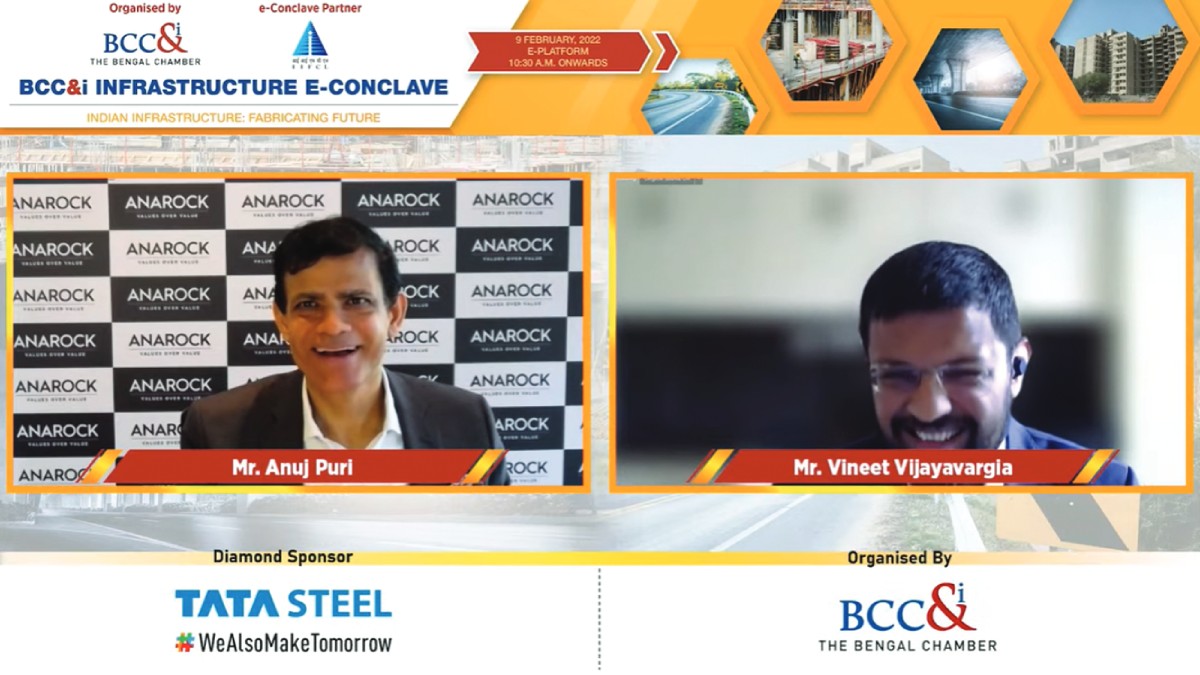 Mr. Anuj Puri, Chairman and Founder, ANAROCK Property Consultants in conversation with moderator Mr. Vineet Vijayavargia, Managing Director and Partner, Boston Consulting Group at the Special Plenary Session on Urban Infra: “New Era of Living through Better Housing”