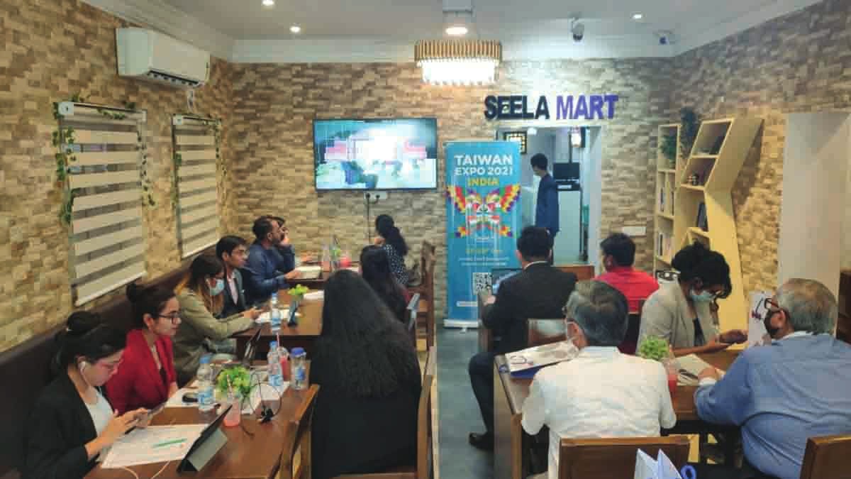 The Bengal Chamber Secretariat along with the team of Taipei World Trade Centre Kolkata and other stakeholders present at King’s Bakery, Kolkata during the Opening Ceremony of Taiwan Expo 2021