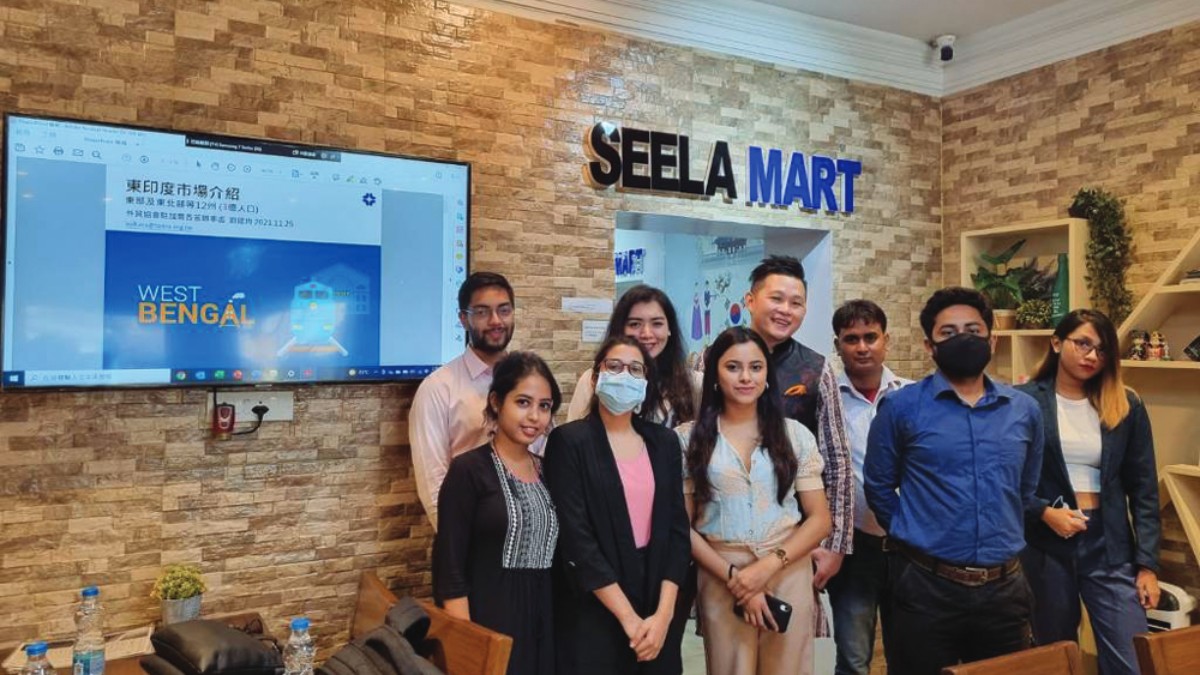 The Bengal Chamber Secretariat with the Taipei World Trade Centre Kolkata (TAITRA) team at King’s Bakery on the day of the programme