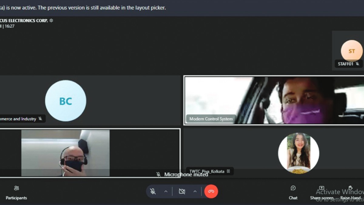 Virtual Meeting in progress