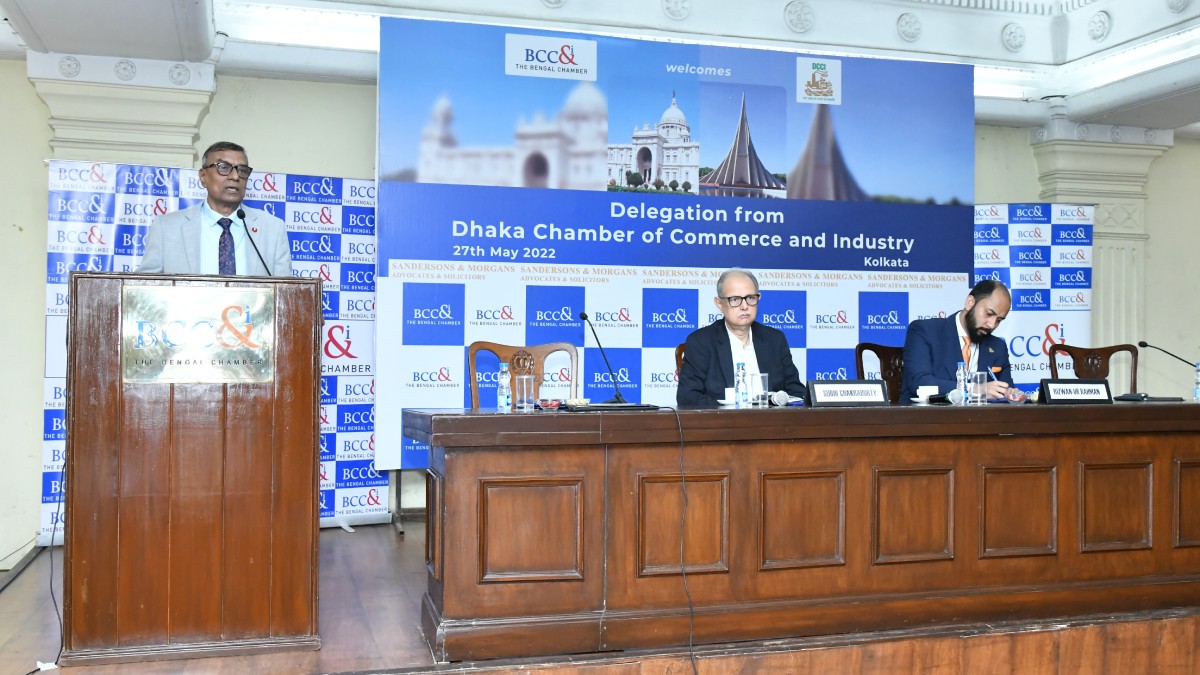 Mr. Chandra Shekhar Ghosh, Past President, The Bengal Chamber of Commerce and Industry and Managing Director and CEO, Bandhan Bank Limited addressing the audience