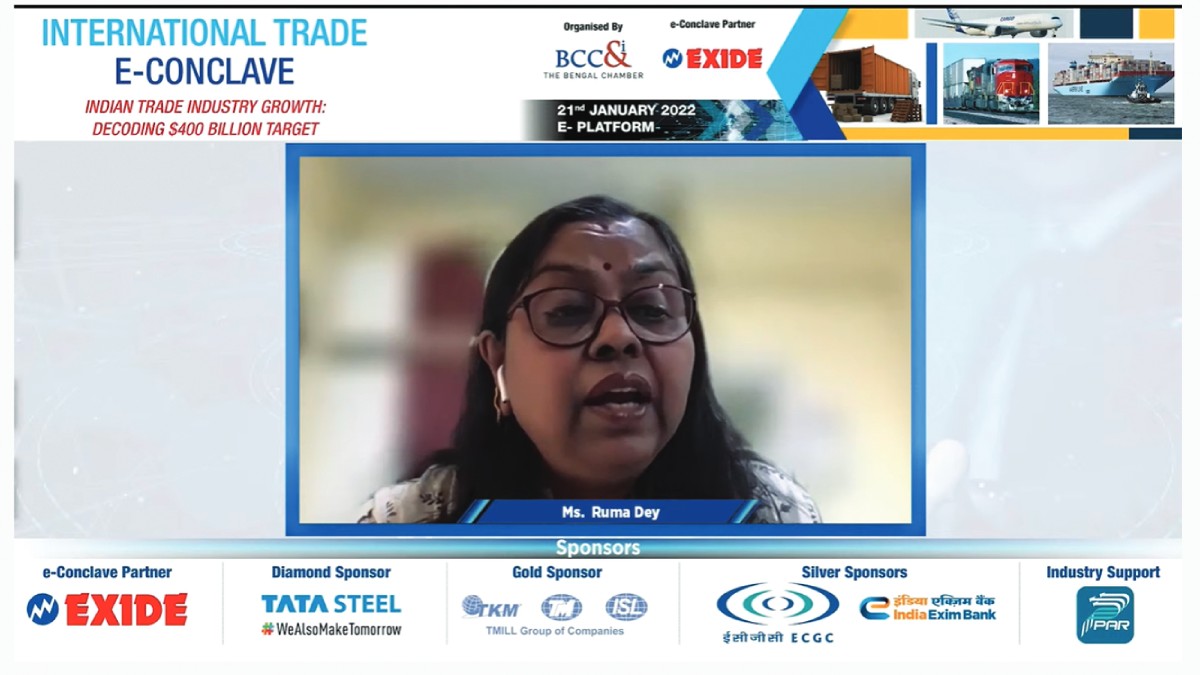 Ms. Ruma Dey, Chief General Manager, State Bank of India, Mr.T.D. Sivakumar, General Manager, India EXIM Bank, Mr. Anand Singh, General Manager, ECGC, speaking at the Experts' Roundtable on“Credit Access: Facilitating Traders- Perspective of the Show Runners”, moderated by Mr. Rajib Maitra, Member, International Trade Committee, BCC&I and Director, Consulting − Energy & Resources, Deloitte Touche Tohmatsu India LLP