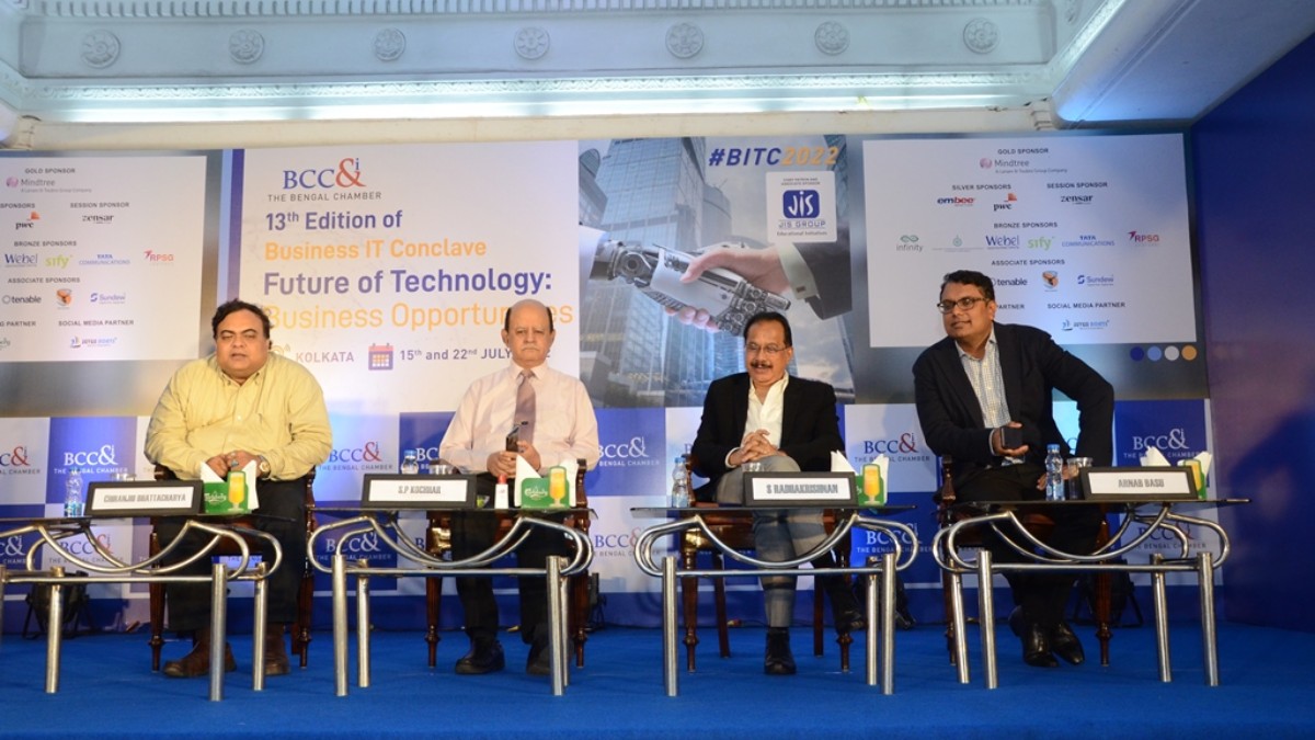 L-R- Mr. Chiranjib Bhattacharya, Co− Chairperson, IT Committee, The Bengal Chamber of Commerce and Industry and Chief Executive Officer & Director, Wizertech Informatics Pvt. Ltd.; Lt. Gen. Dr. S.P. Kochhar, Director General, Cellular Operators Association of India; Mr. S Radhakrishnan, Past President, The Bengal Chamber of Commerce and Industry; Mr. Arnab Basu, Vice President and Chairperson, IT Committee, The Bengal Chamber and Advisory Leader and Partner, PricewaterhouseCoopers Pvt Ltd