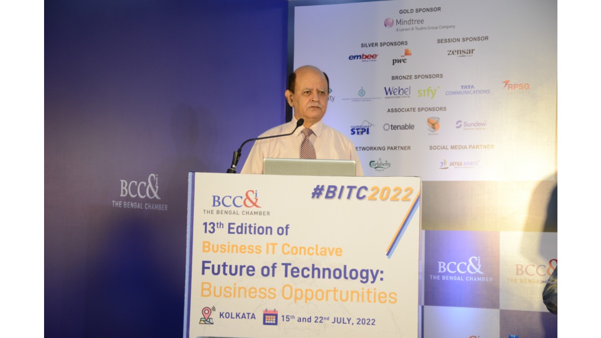 Lt. Gen. Dr. S.P. Kochhar, Director General, Cellular Operators Association of India graced the Session