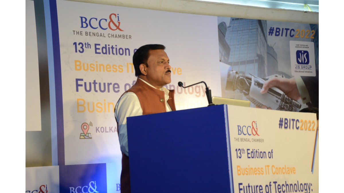 Mr. Manjit Nayak, Director, STPI West Bengal gracing the Session