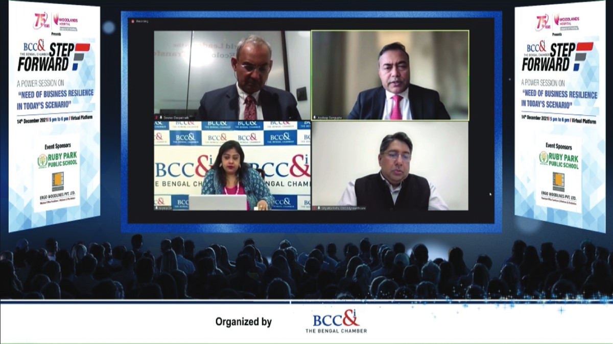 From (L to R Clockwise) Mr. Sourav Daspatnaik, Managing Director, Swach Environment Private Limited, Kolkata, India, Mr. Joydeep Sengupta, Senior Partner, McKinsey & Company, Dubai, UAE, Mr. Shyatto Raha, Founder and CEO, My Healthcare, Delhi and Ms. Sukanya Bose, Deputy Director, BCC&I during the session