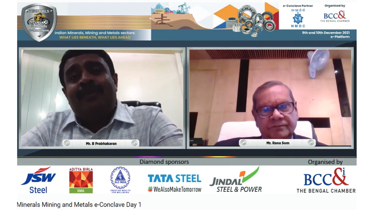 Mr. Rana Som, Co Chairman, Minerals & Mining Committee, BCC&I and Former CMD, NMDC in conversation with Mr. B Prabhakaran, MD, Thriveni EarthMovers Pvt. Ltd. at the Experts Roundtable− “Indian Minerals and Mining sectors: What Lies Beneath, What Lies Ahead”