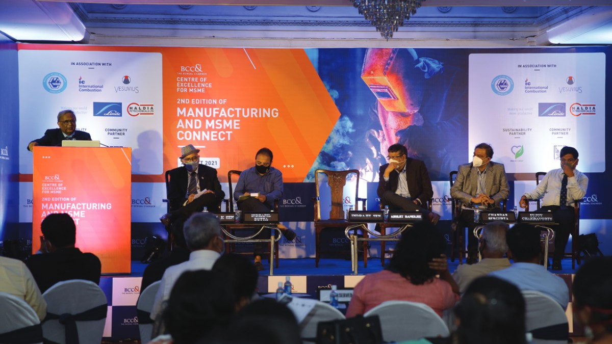 Inaugural and Keynote Address by Chief Guest of the program, Mr. Indrajit Sen, Past President, The Bengal Chamber and Managing Director, International Combustion (India) Limited