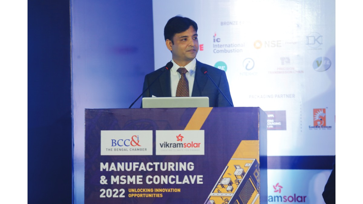 Mr. Nitin Jain, Co−chairperson−Manufacturing & MSME Committee, The BCC&I and Managing Director − India, Vice President − India & South East Asia, Vesuvius India Limited, delivering the Concluding remarks of the inaugural session