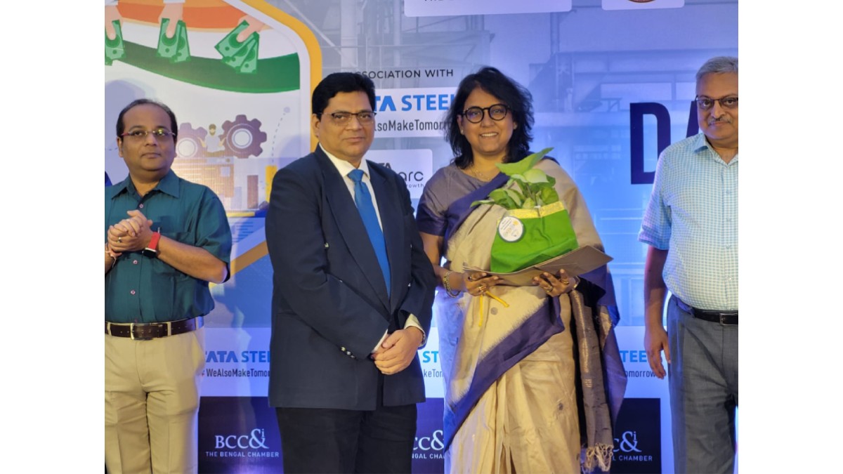 Felicitation Ms. Kaveri Bhowmik, Manufacturing & MSME Committee Member, The BCC&I.
